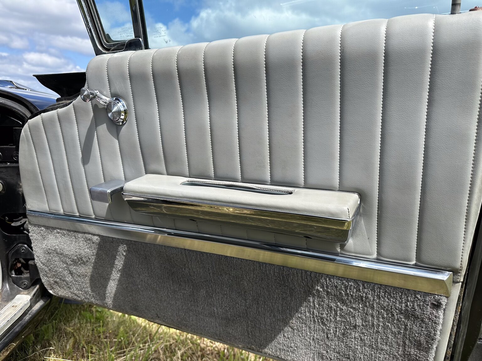 Innenraumfoto von 1964 Cadillac Fleetwood Seventy-Five Limousine (58)