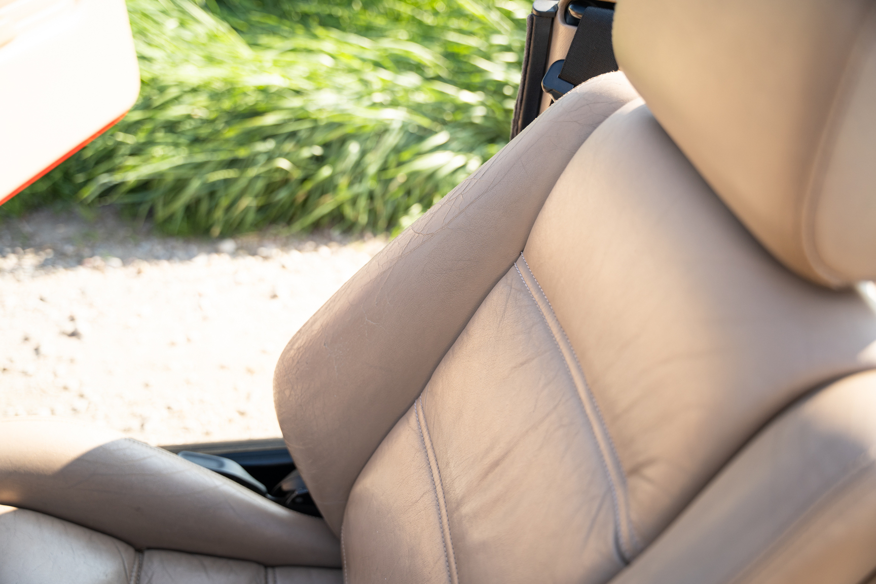 Interior image of 1988 BMW 325 Cabriolet (E30)