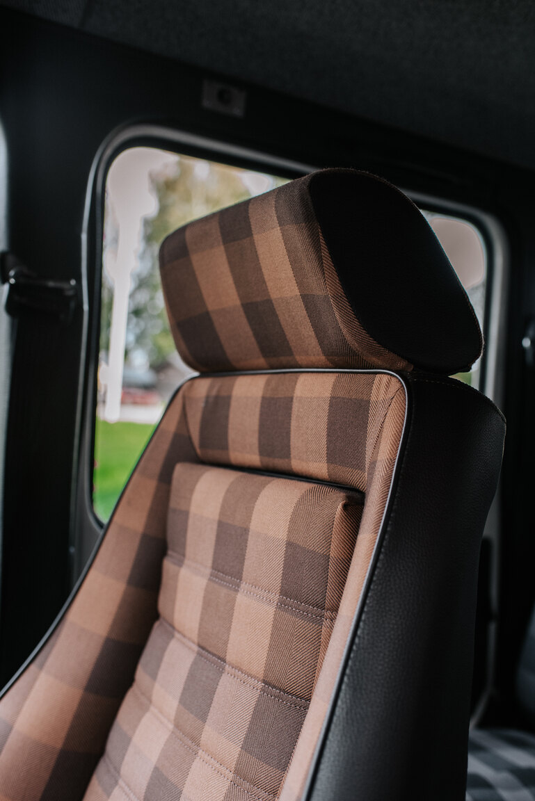 Innenraumfoto von 1989 Mercedes-Benz 300 GD