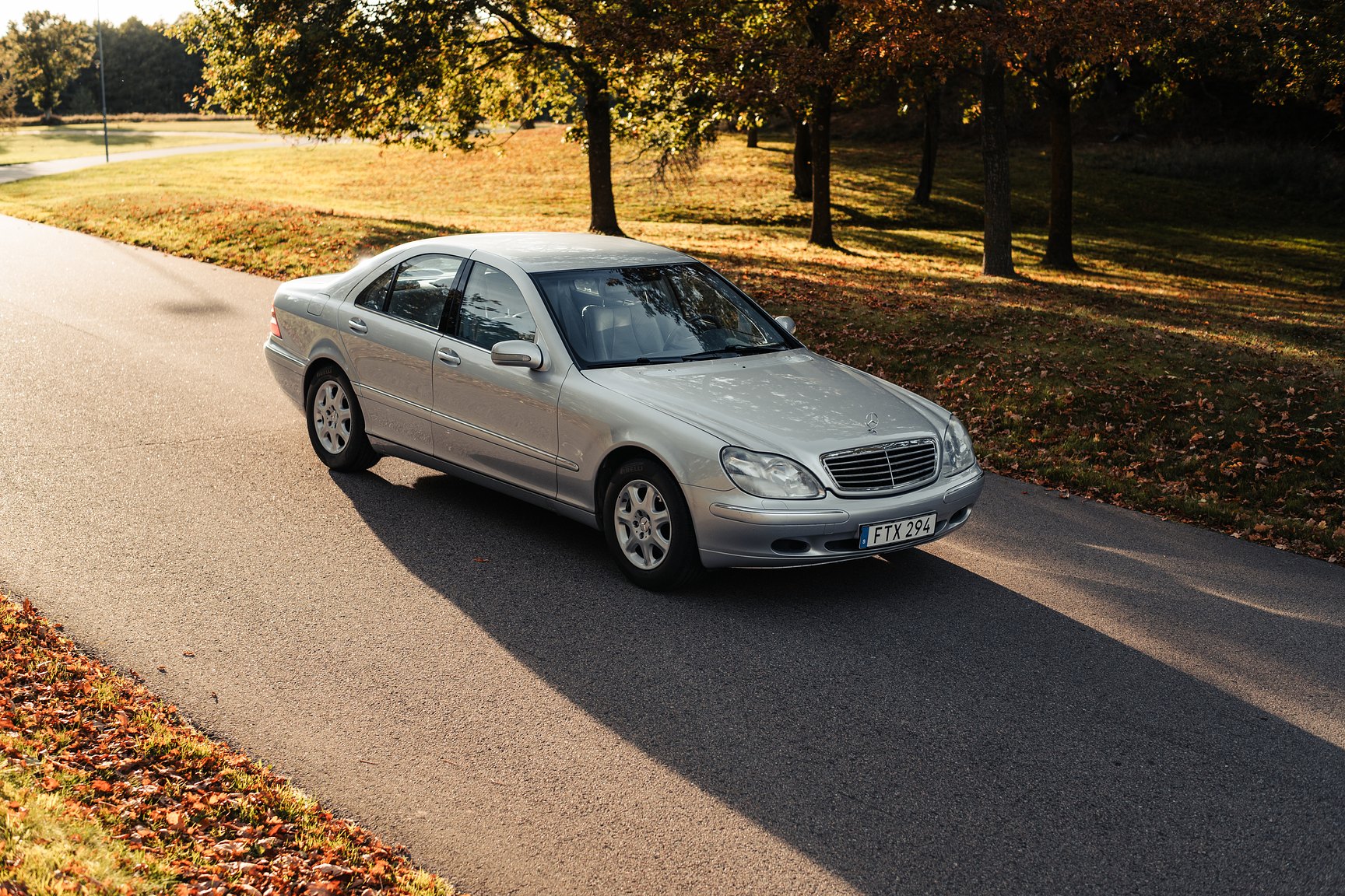 Exteriörbild på 1999 Mercedes-Benz S 320
