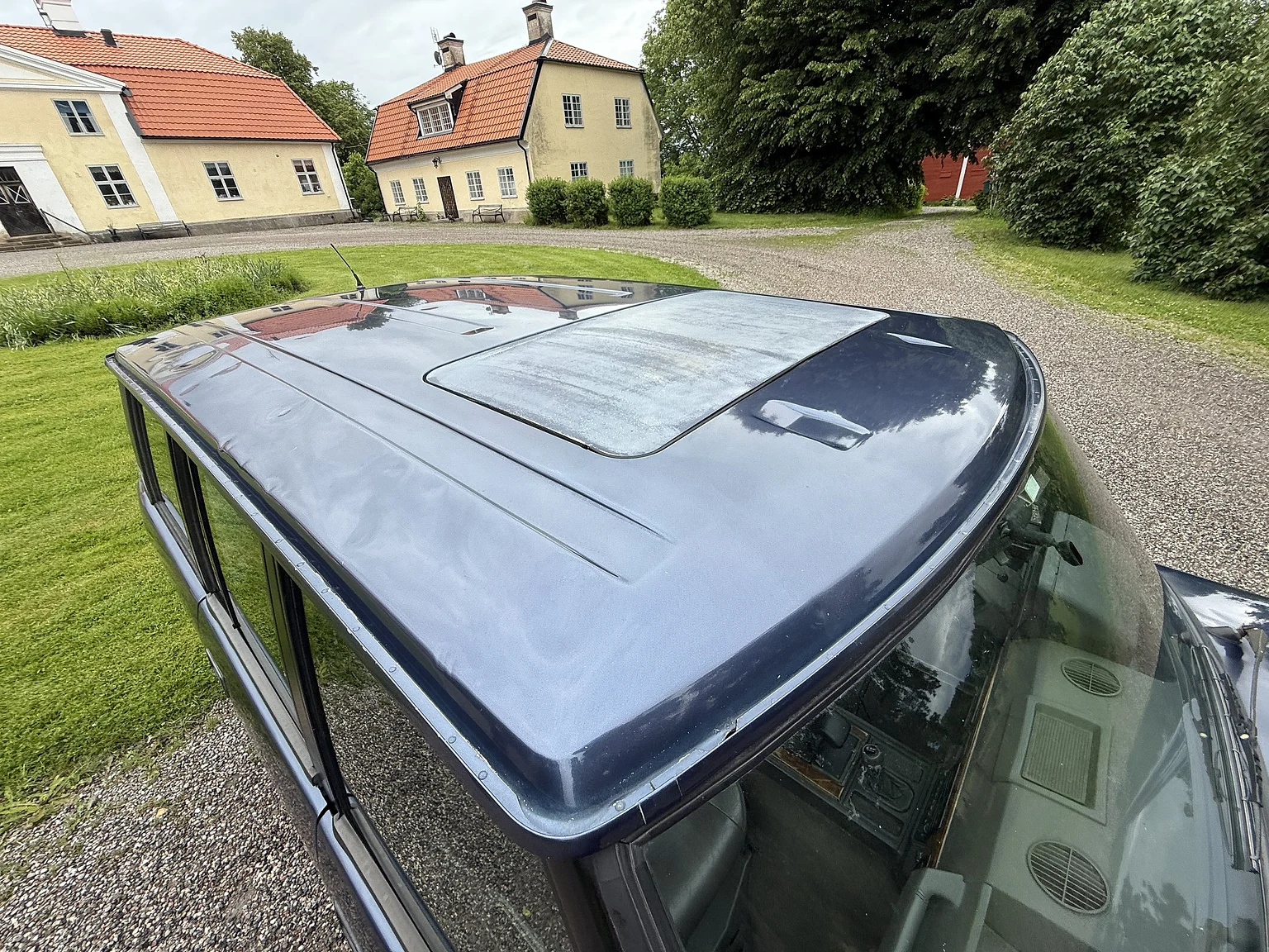 Exterior image of 1990 Range Rover Vogue SE 3.9 (70)