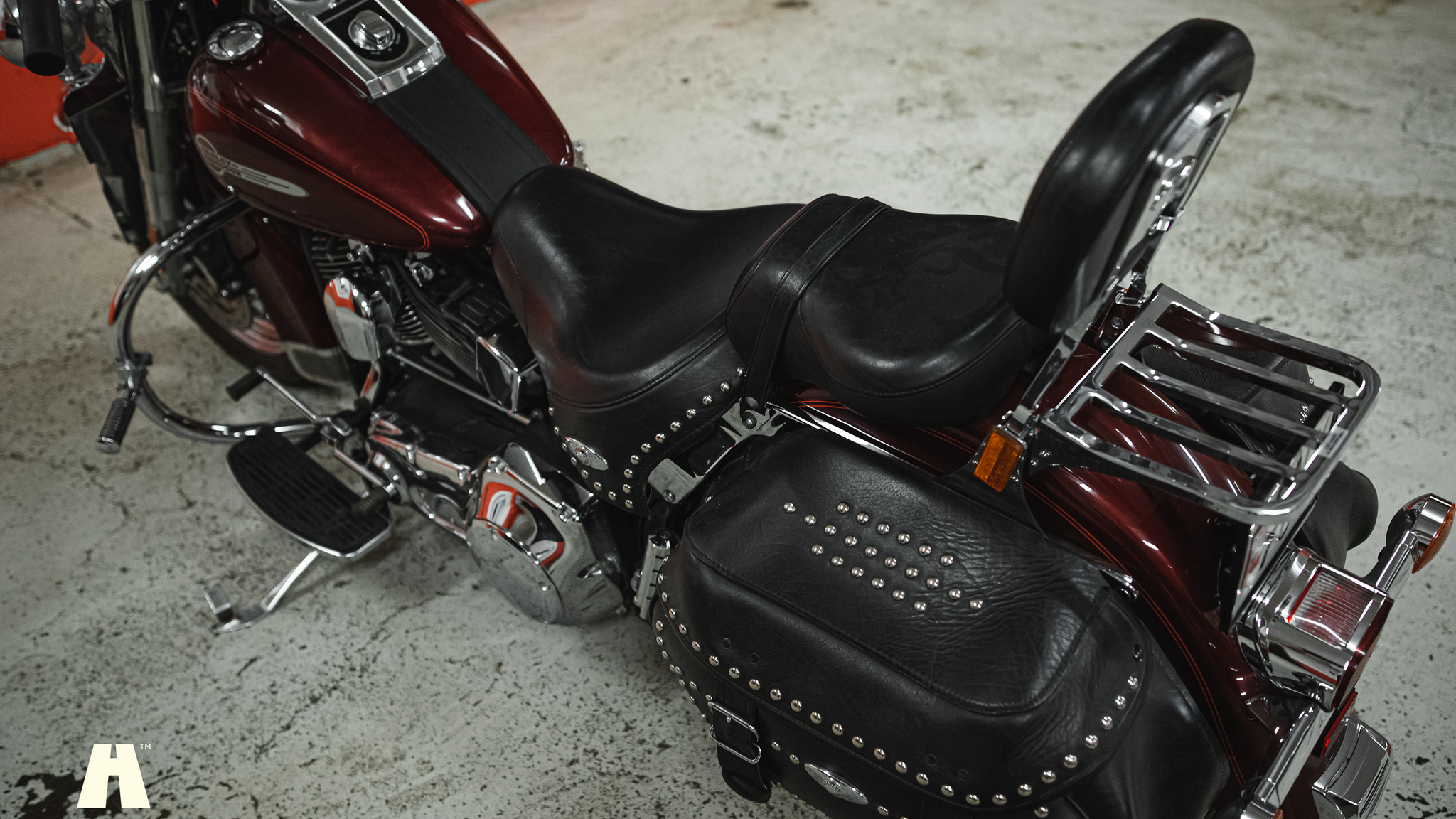 Exterior image of 2002 Harley-Davidson Heritage Softail Classic