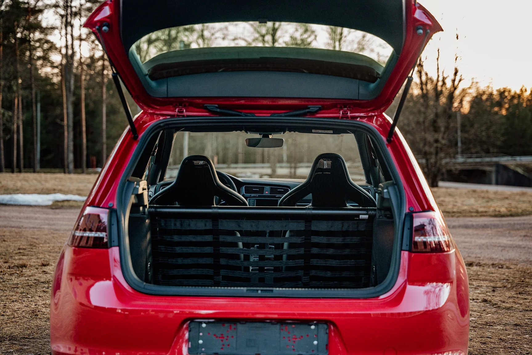 Interior image of 2016 Volkswagen Golf GTi Clubsport S - no. 291/400 (31)