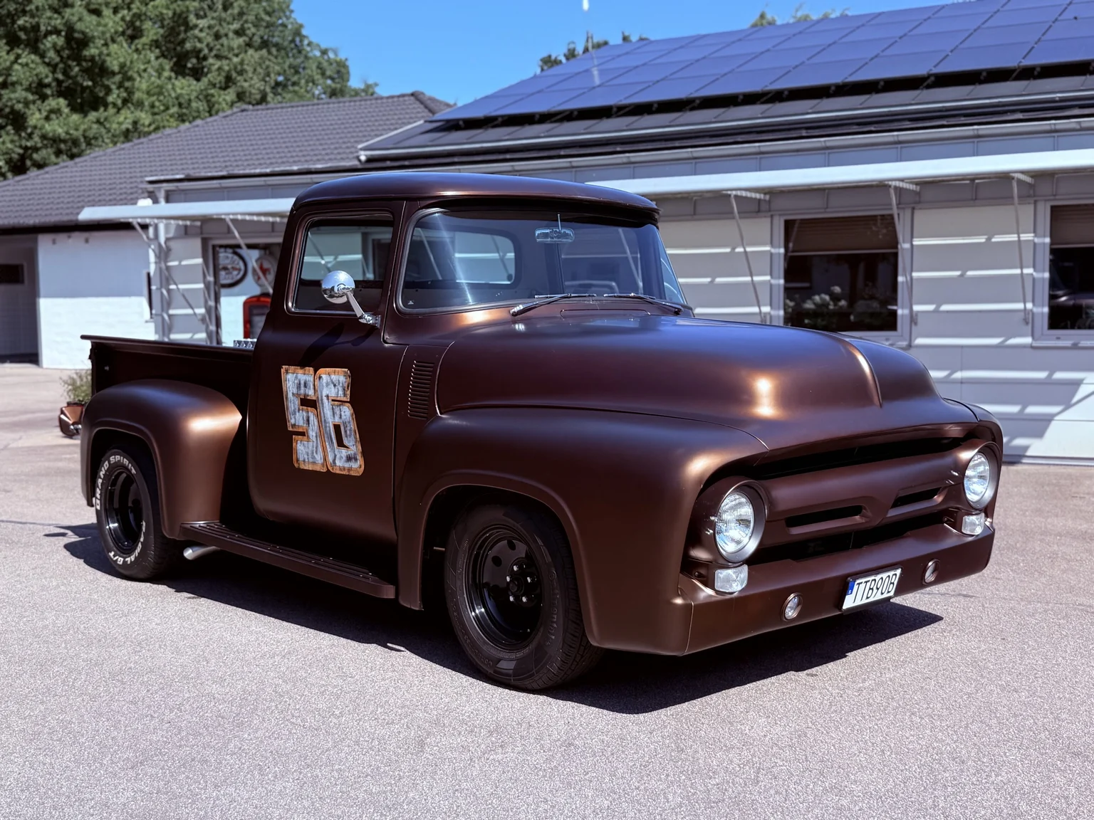 Aussenfoto 1956 Ford F-100 Restomod (37)