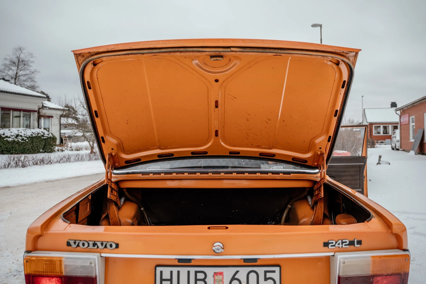 Interiörbild 1975 Volvo 242 2-dörrars coupé (46)