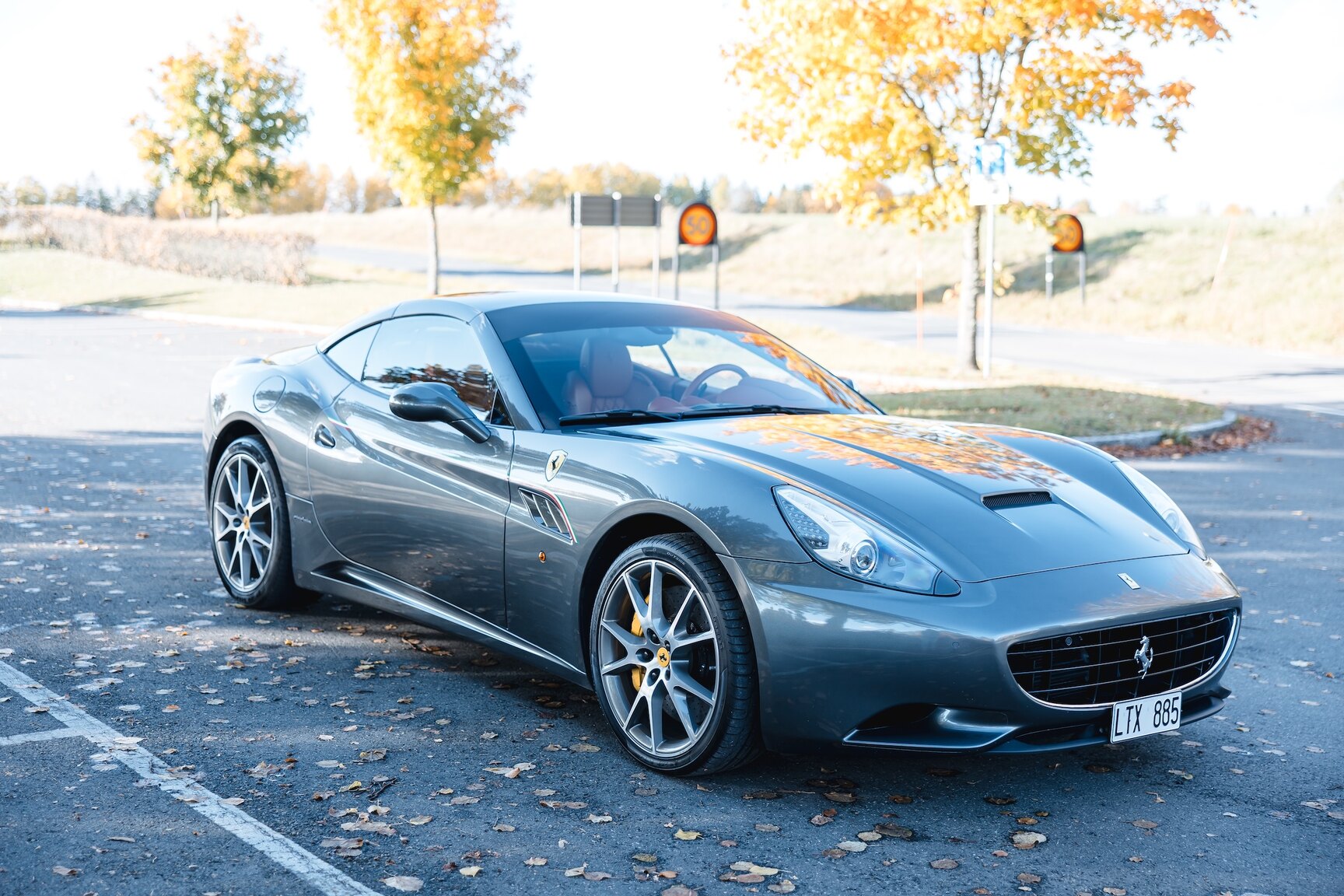Exterior image of 2011 Ferrari California 