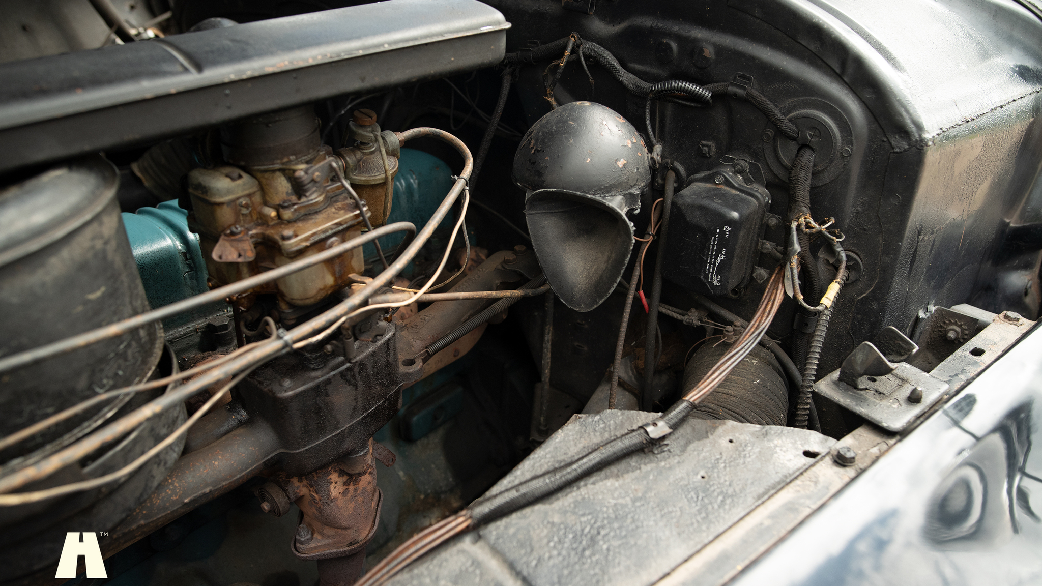 Image of 1949 Buick Super Eight mechanics (33)