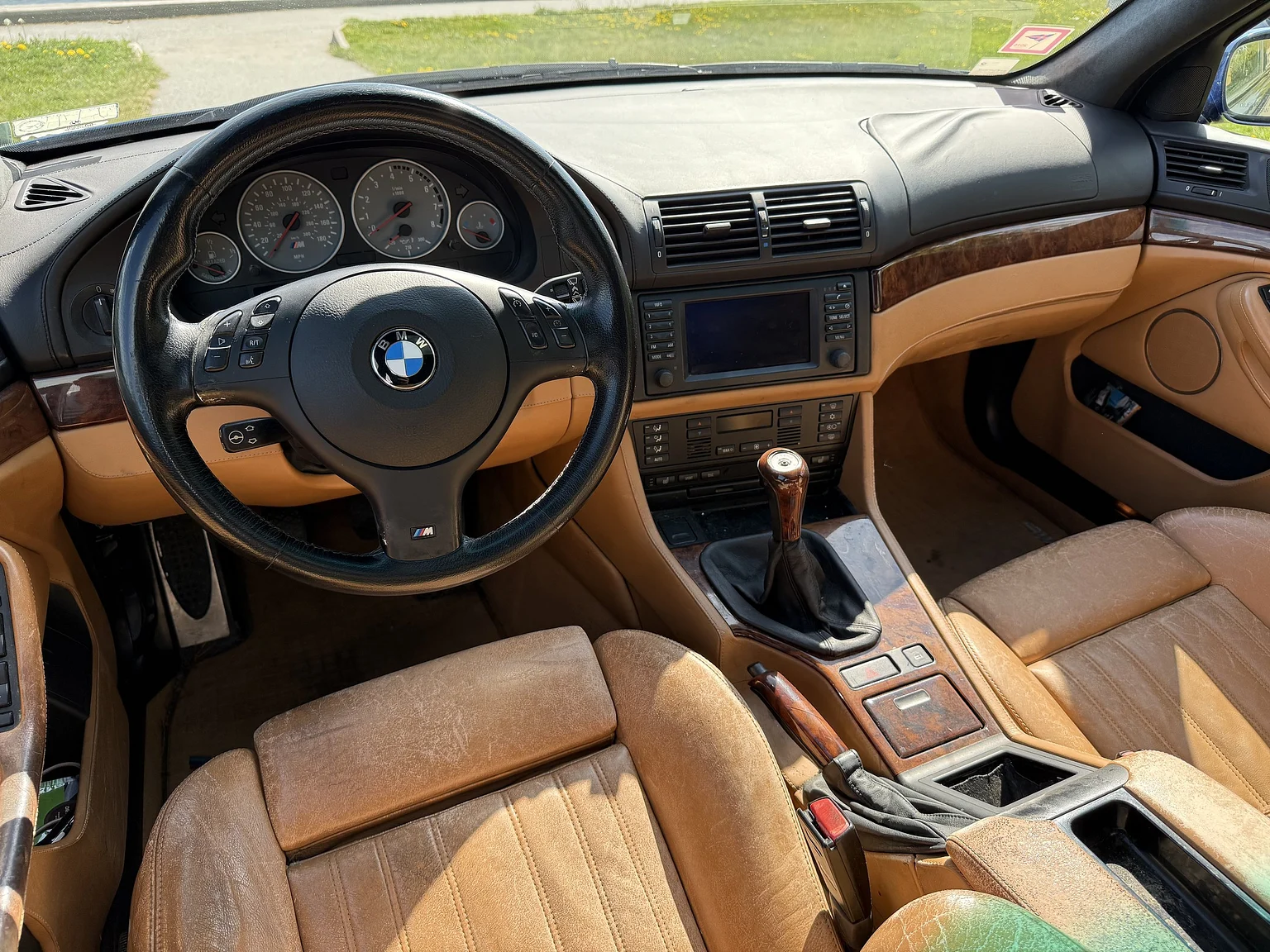 Innenraumfoto von 2001 BMW M5 E39 LCI (1)