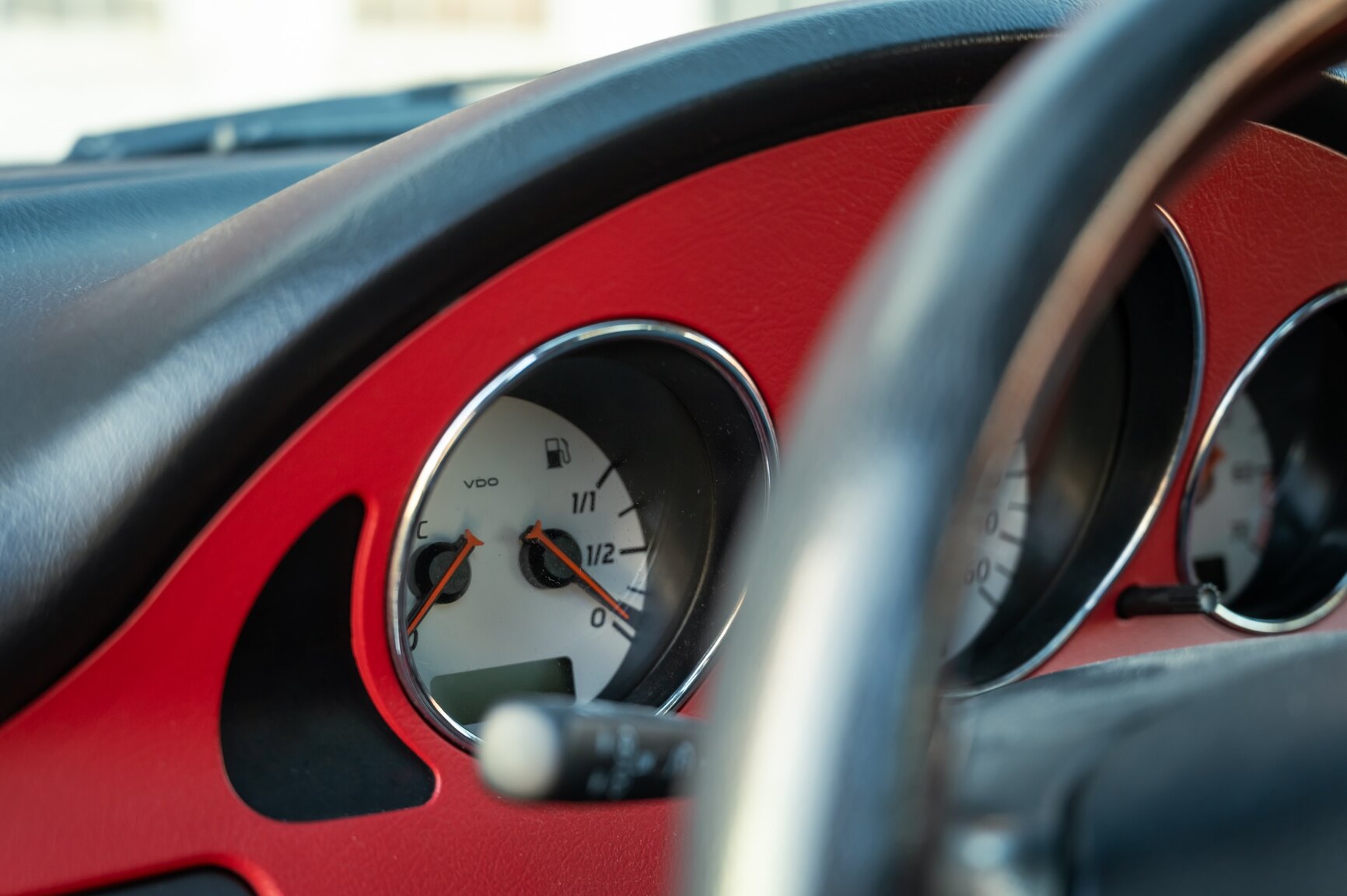 Innenraumfoto von 2001 Mercedes-Benz SLK 320
