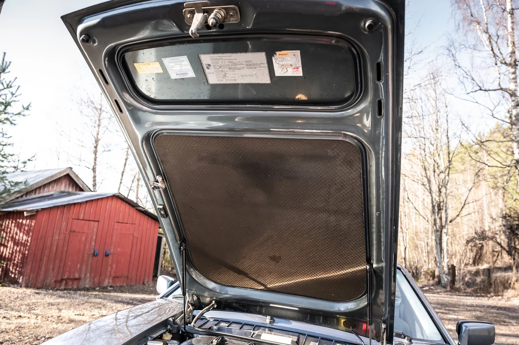 Image of 1988 Porsche 928 S4 (11) mechanics