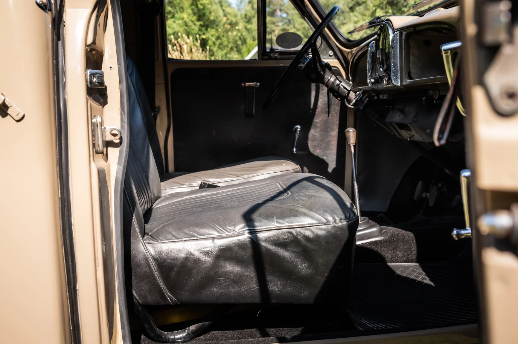 Interior image of 1971 Morris Minor 1000 (26)