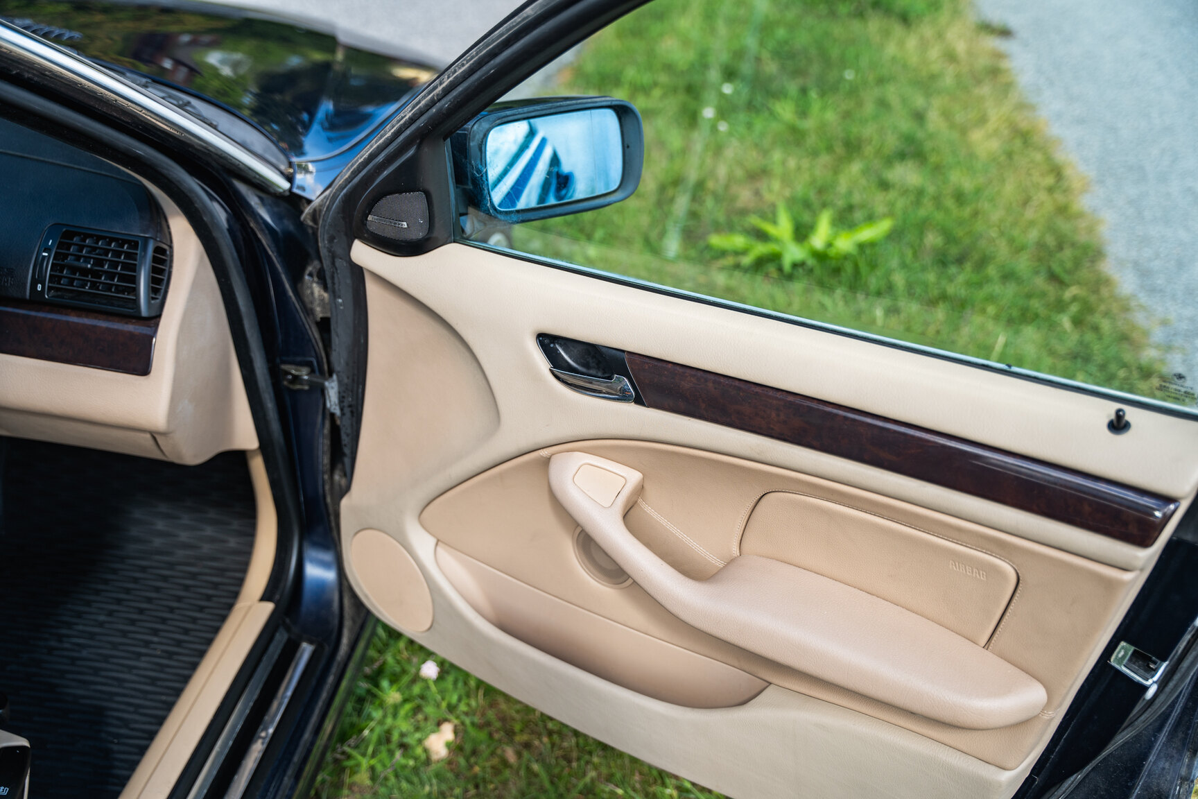 Innenraumfoto von 2003 BMW 320i Touring