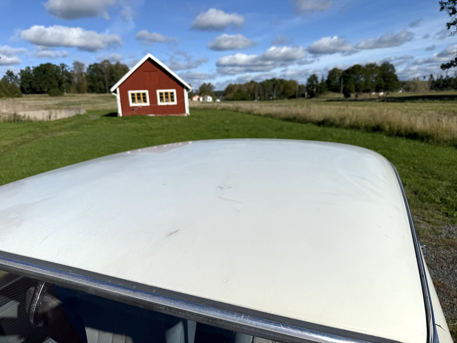 Exteriörbild på 1967 Mercedes-Benz 200