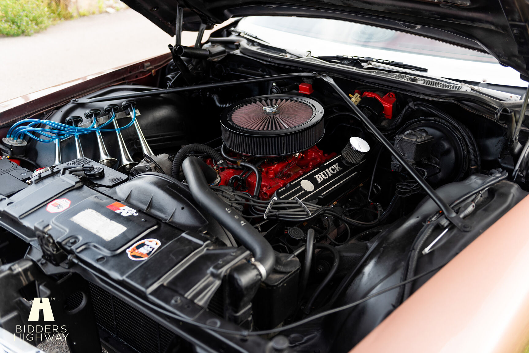 Image of 1973 Buick Electra Custom 2D HT Coupe mechanics