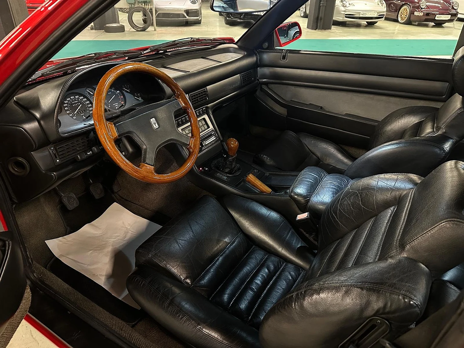 Interiörbild 1991 Maserati Racing (2)