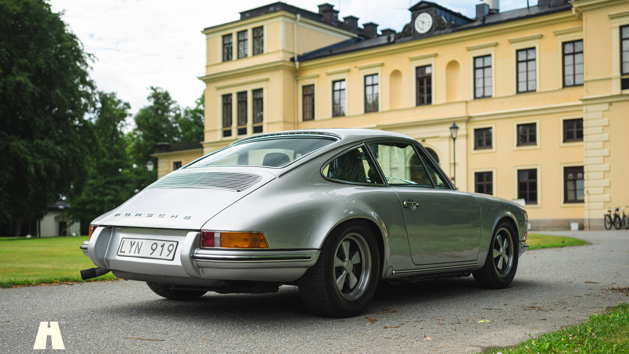 Exterior image of 1981 Porsche 911 SC Backdate