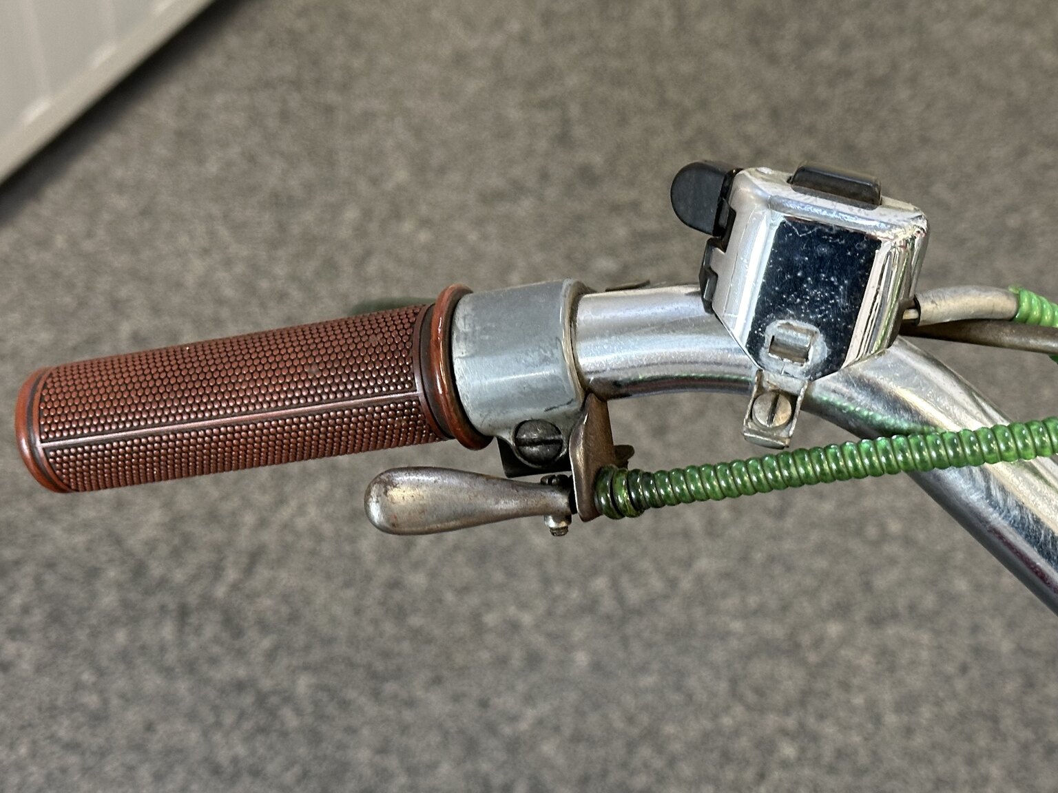 Exterior image of Husqvarna Novolette