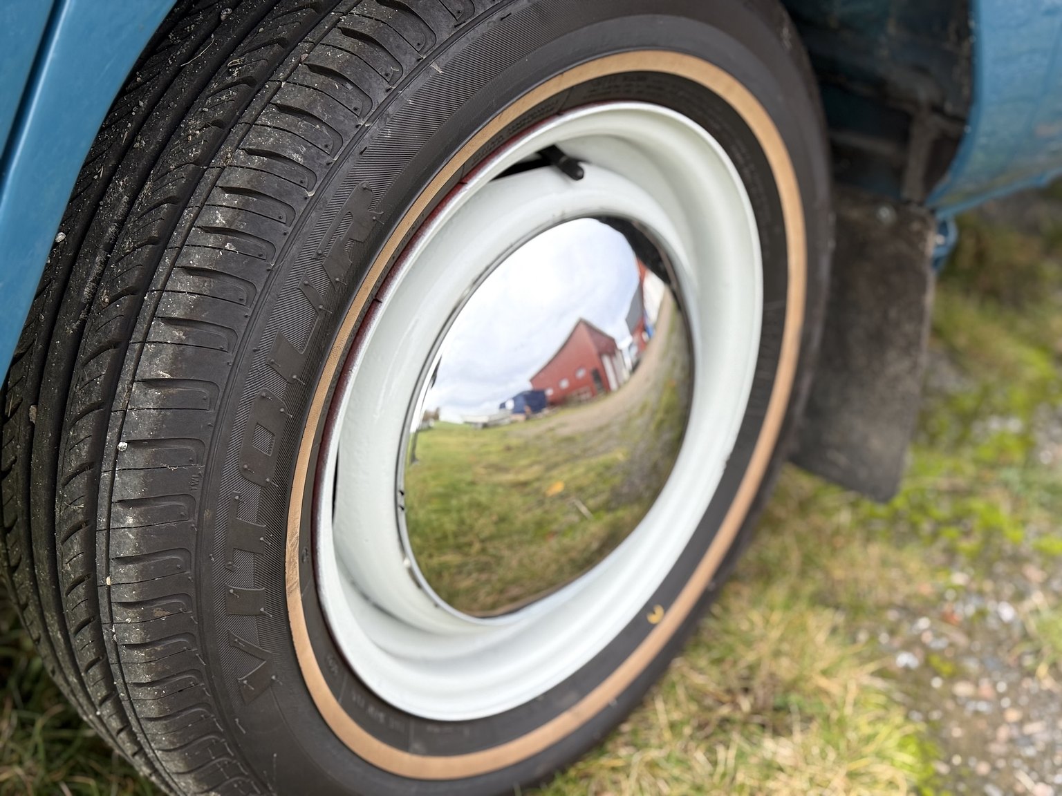 Exteriörbild på 1967 Volkswagen T1 Kleinbus