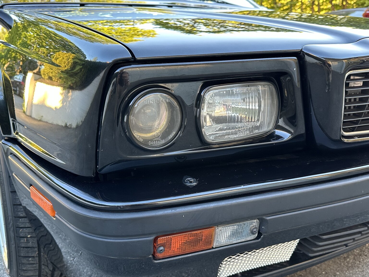 Exteriörbild på 1987 Maserati Biturbo Spyder