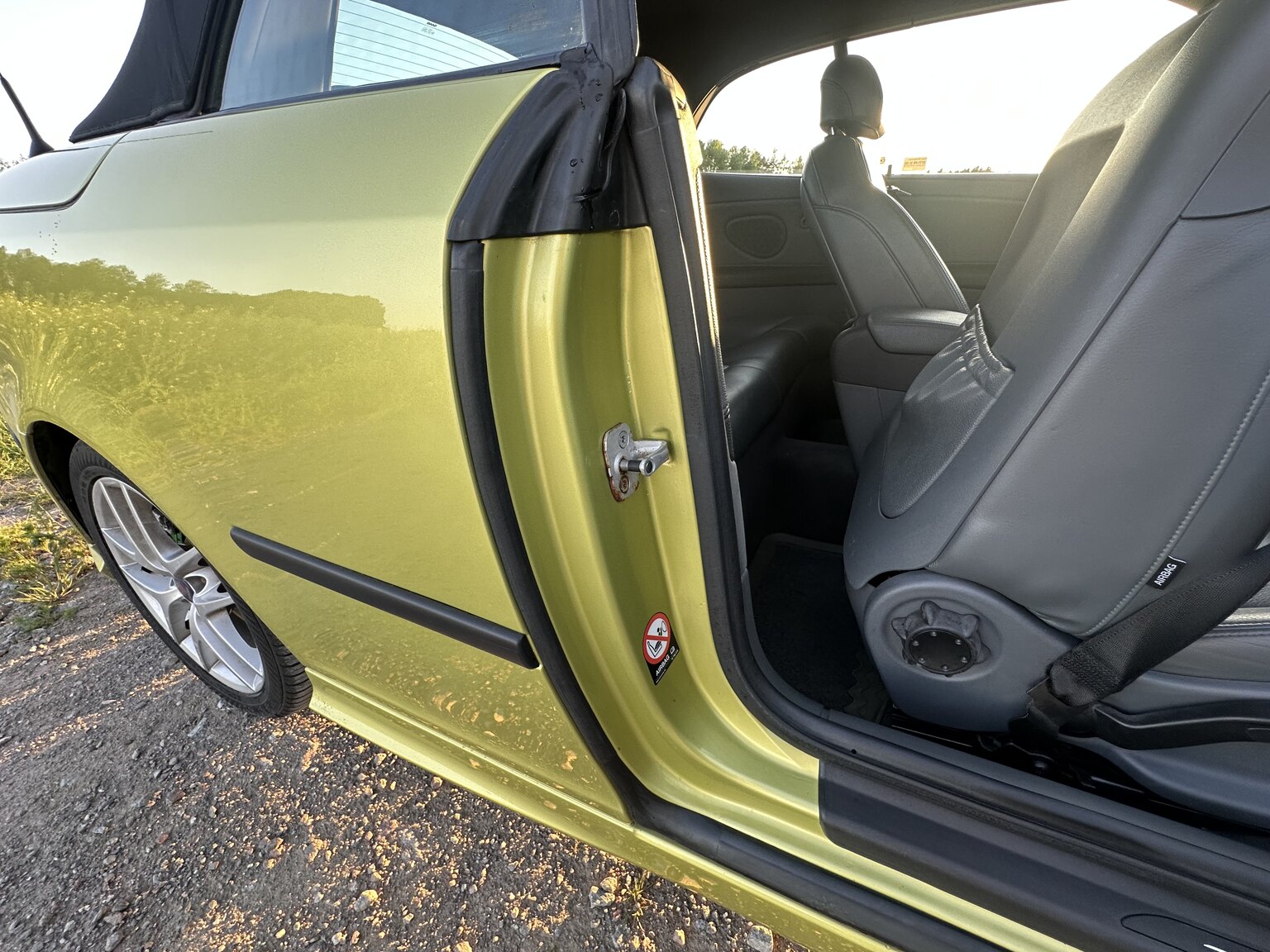 Interiörbild 2004 SAAB 9.3 Aero Convertible 2.0T