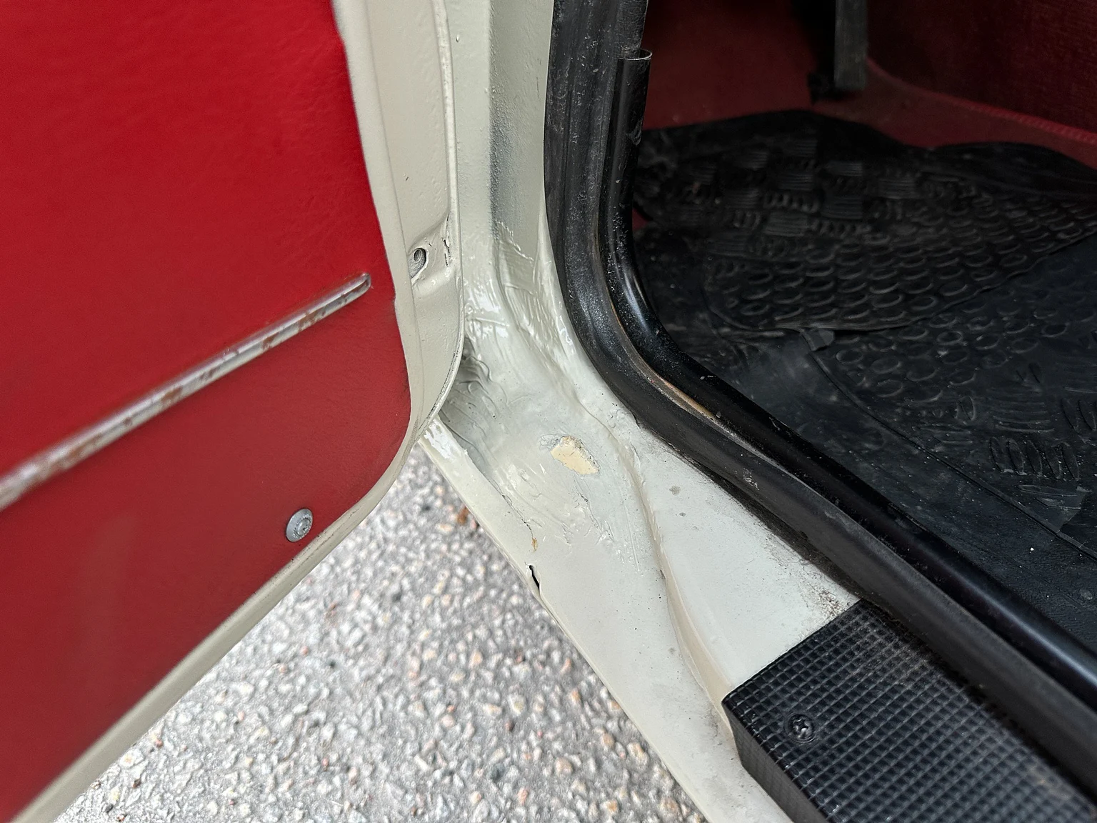 Interior image of 1964 Volvo P 1800S (55)