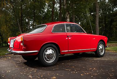 #<Image:0x00007fb040ea7458>