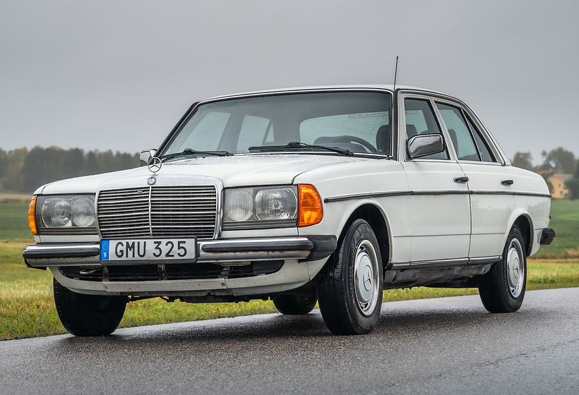 1985 Mercedes-Benz 200 Automatic GMU325