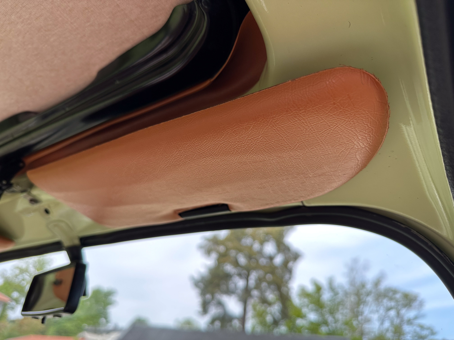 Innenraumfoto von 1970 Fiat 500 Lusso