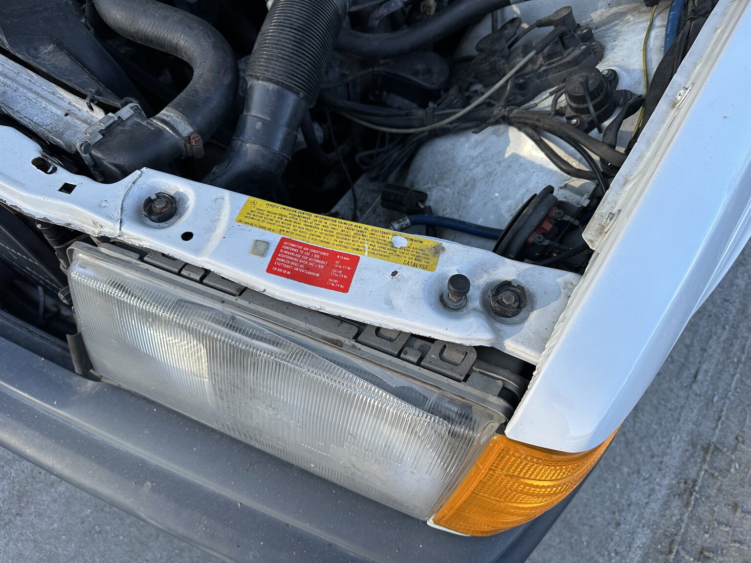 Image of 1988 Mercedes-Benz 190 E 2.3 mechanics (7)