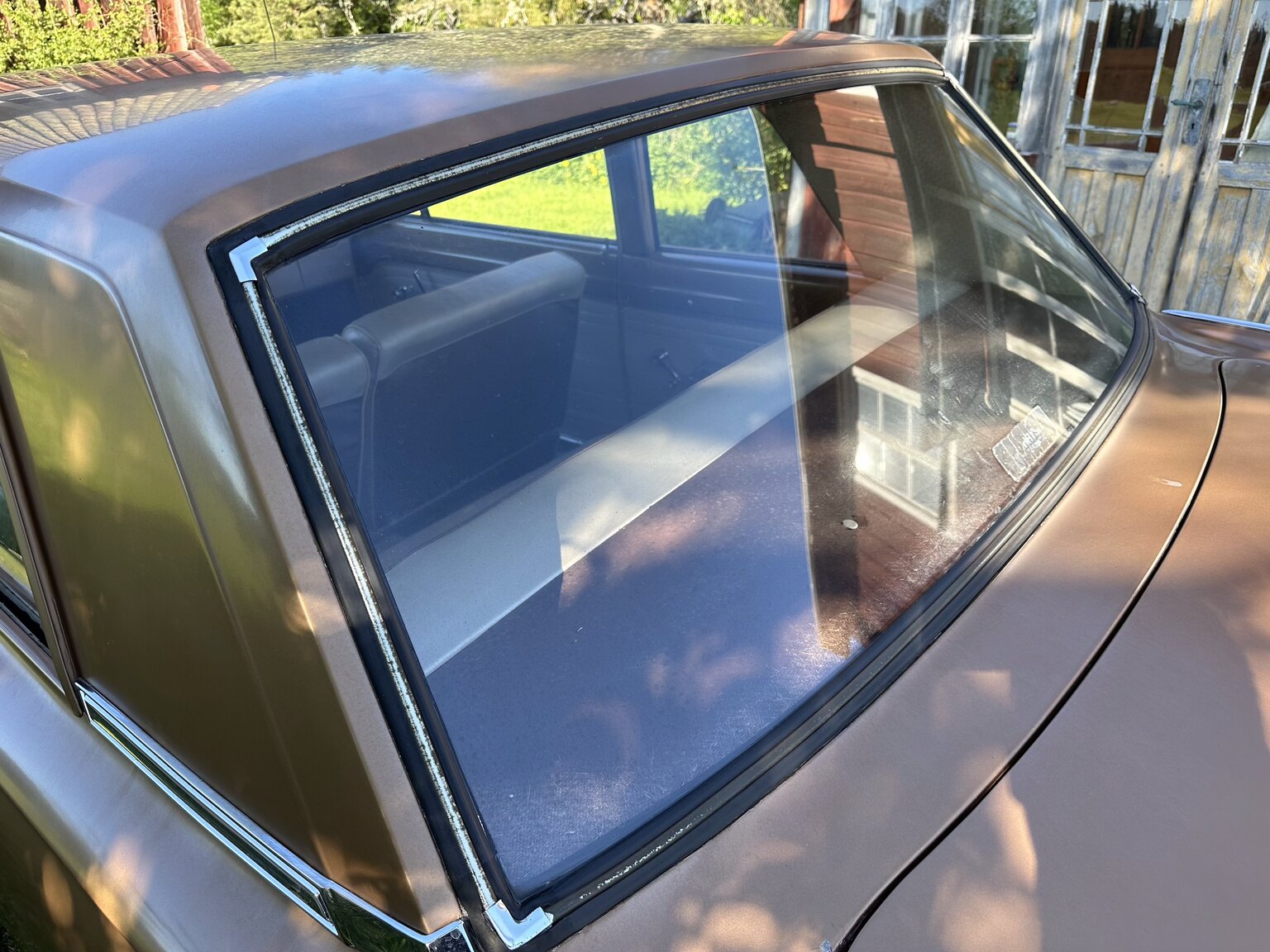 Exterior image of 1966 Plymouth Valiant 100 2-door Sedan (64)