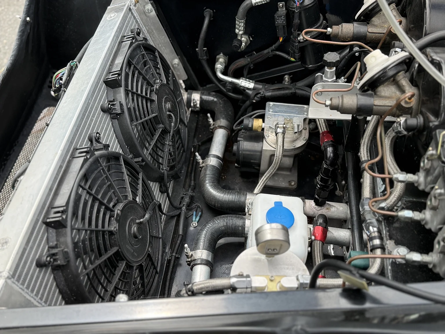 Image of 2024 Ford GT40 Tribute (49) mechanics
