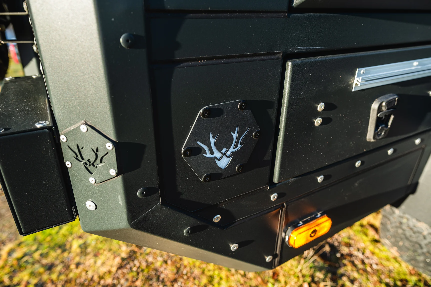 Exterior image of 2020 Northea Camper Expedition Volkswagen Amarok (90)