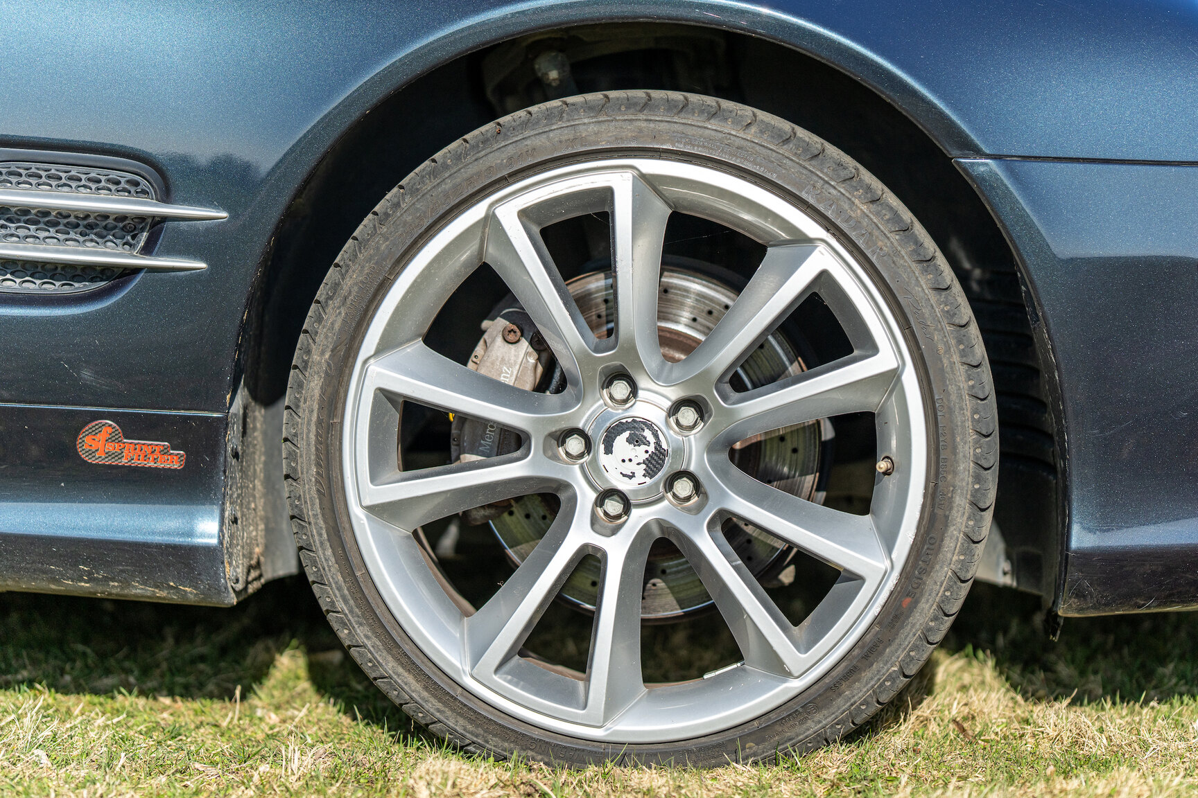 Exteriörbild på 2002 Mercedes-Benz SL 500