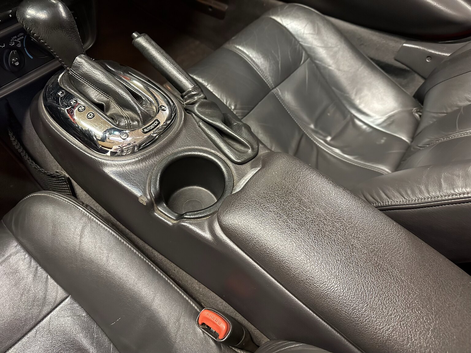Interior image of 2001 Plymouth Prowler
