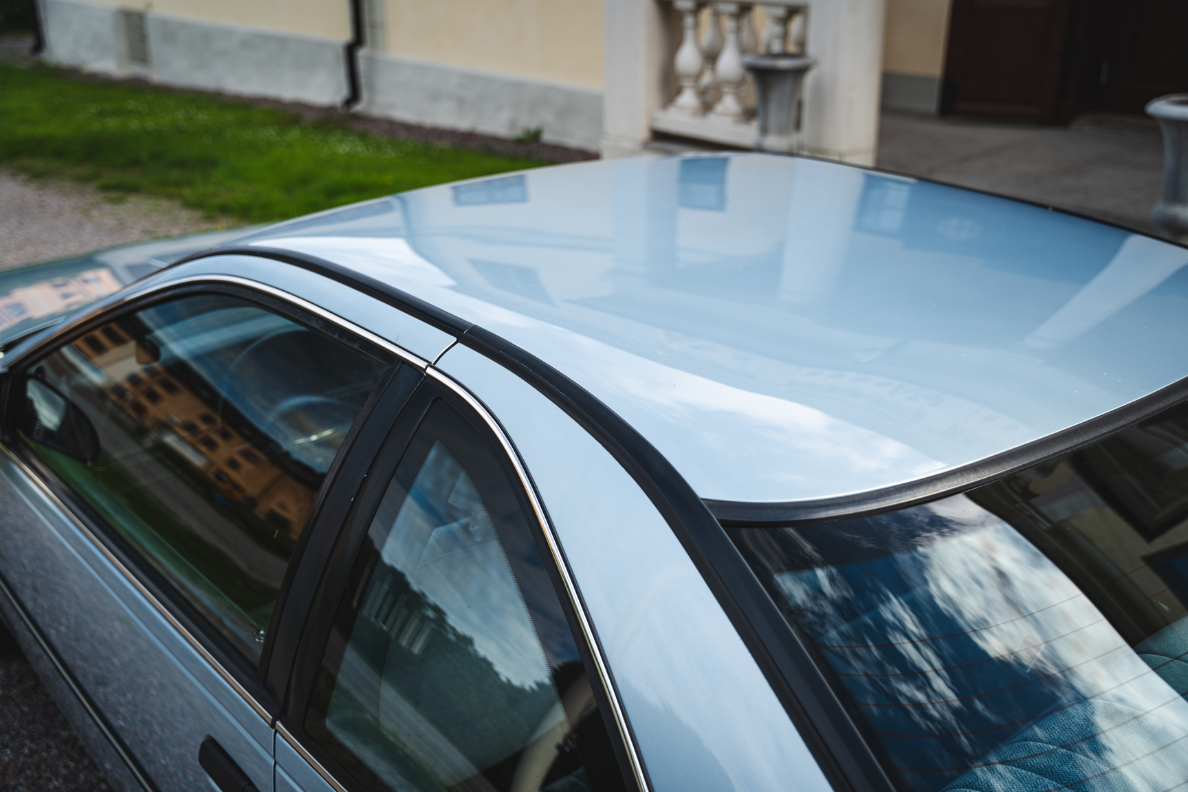 Exterior image of 1991 Ford Thunderbird (17)