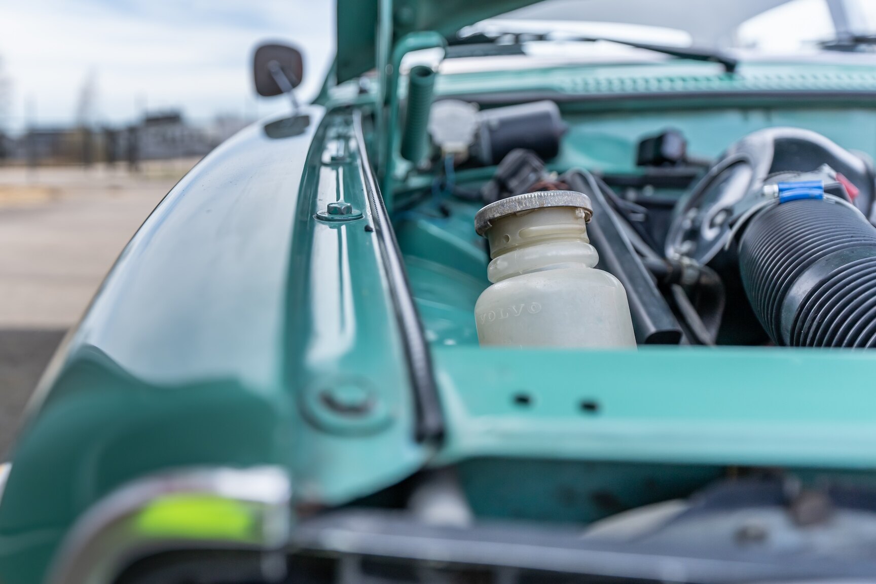 Image of 1973 Volvo 144 mechanics