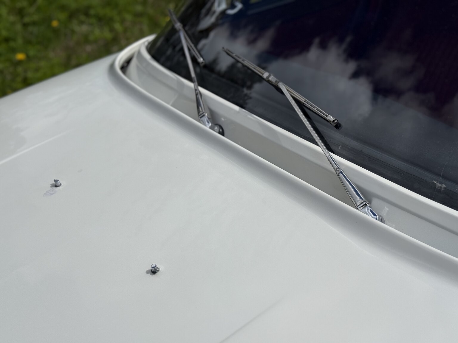 Exterior image of 1967 Rover 2000 TC 2.0 OHC