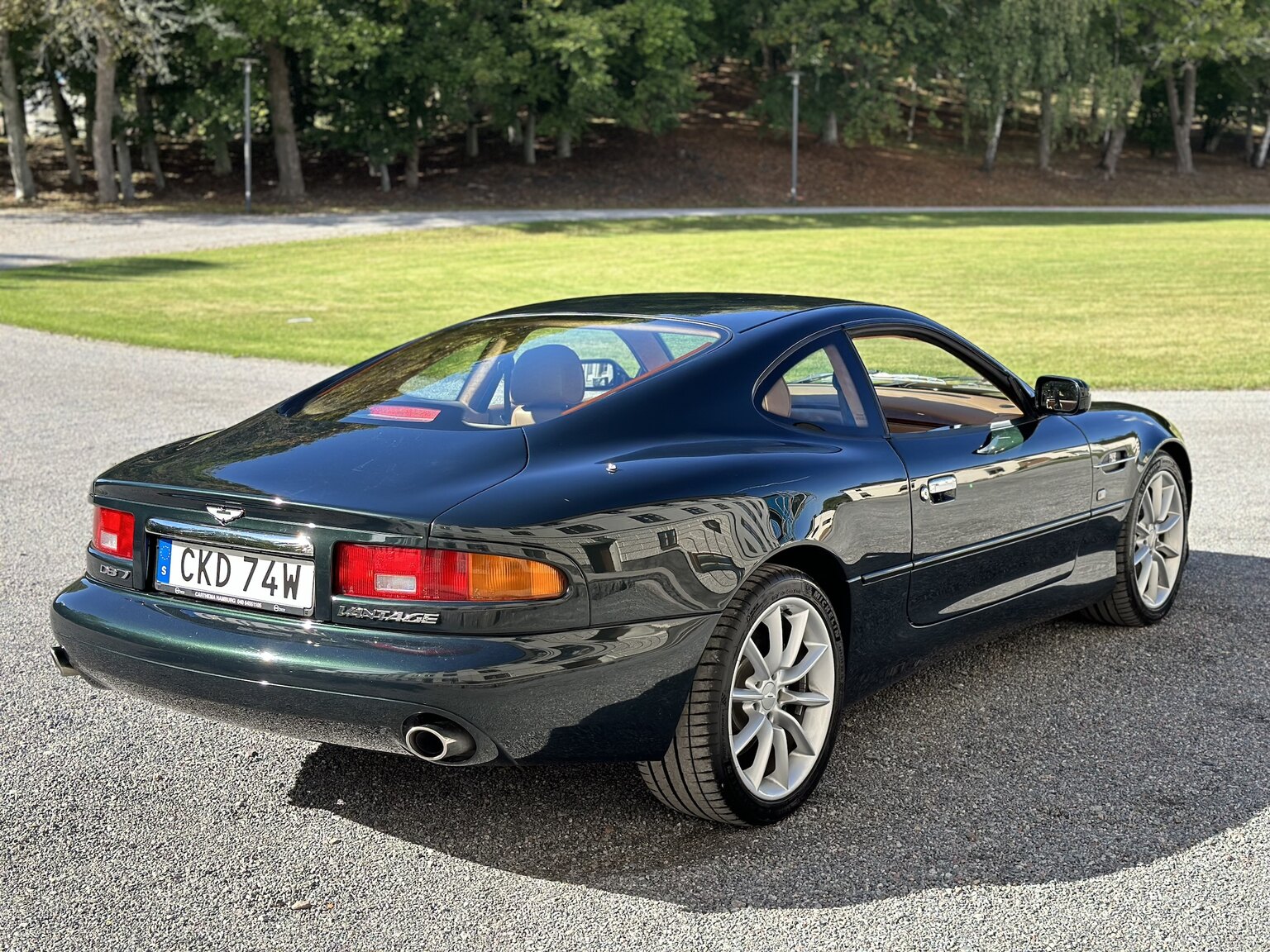 Exterior image of 2003 Aston Martin DB7