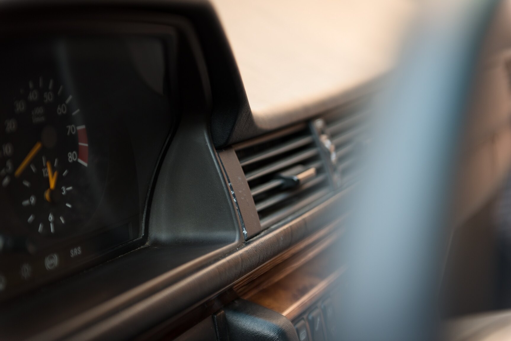 Interiörbild 1992 Mercedes-Benz 300CE-24V 