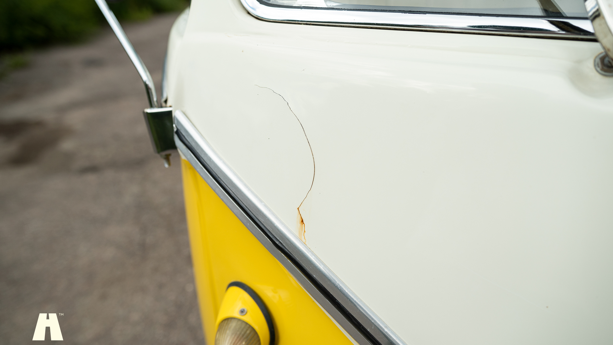 Exteriörbild på 1974 Volkswagen T1 Split Window  