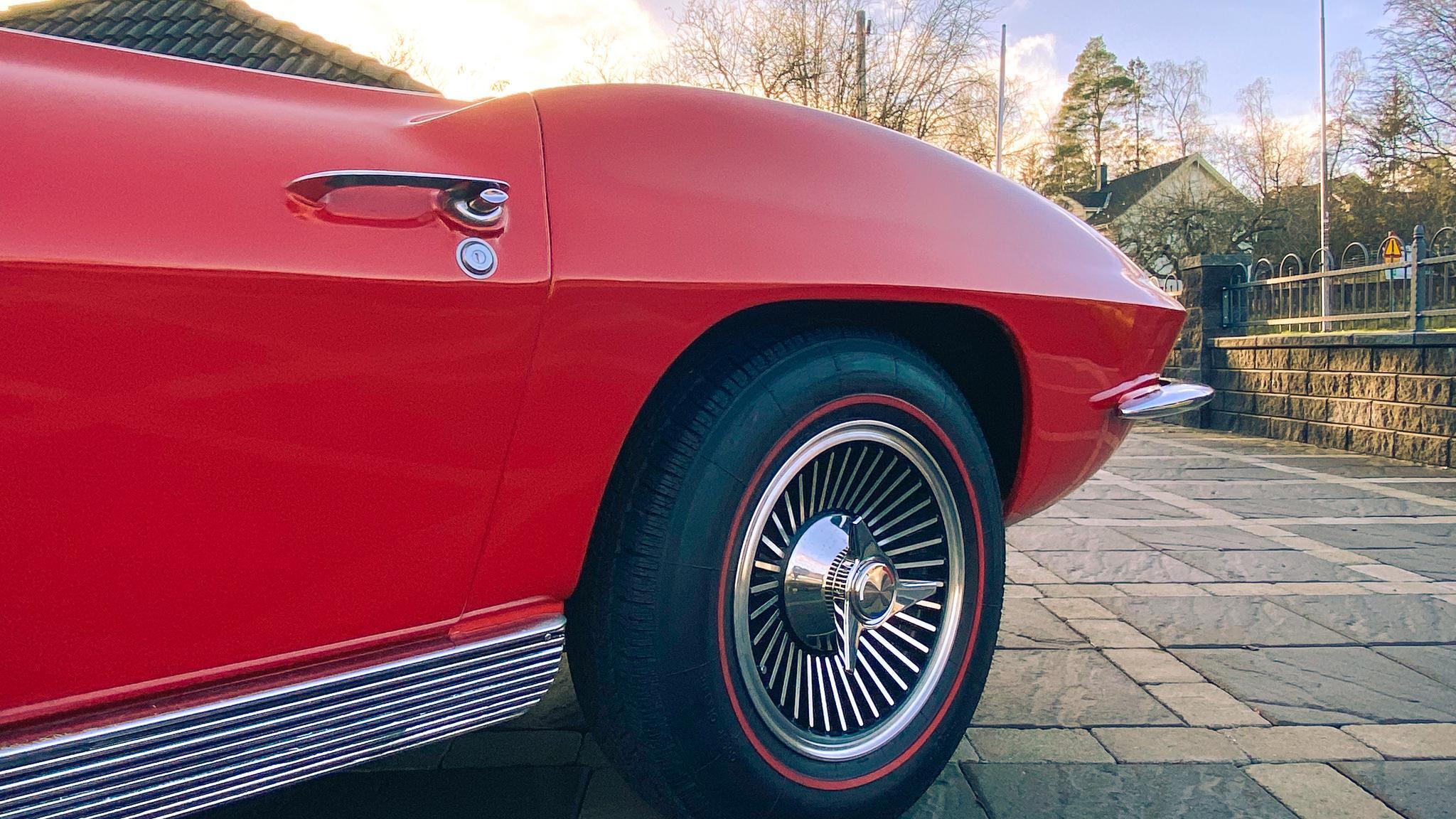 Exteriörbild på 1963 Corvette C2 Stingray