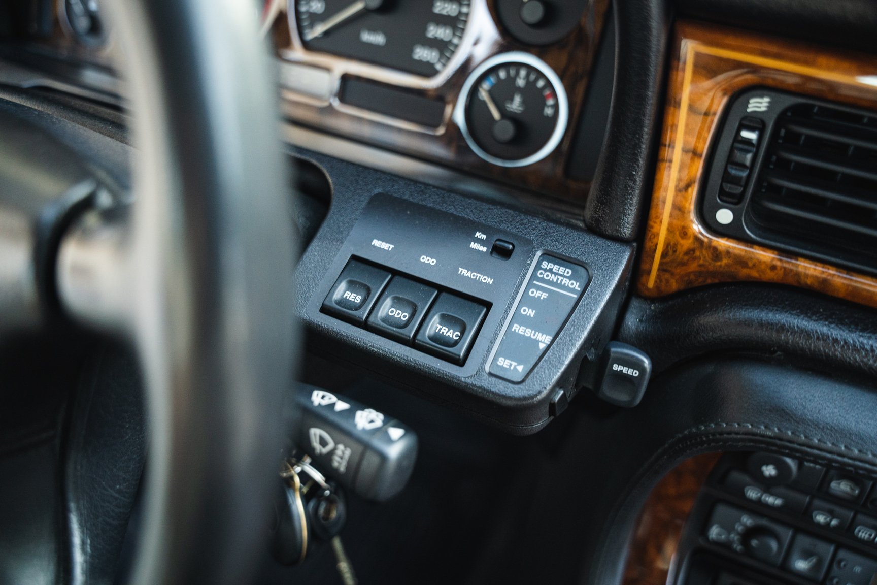 Innenraumfoto von 1995 Jaguar XJ Double SIX