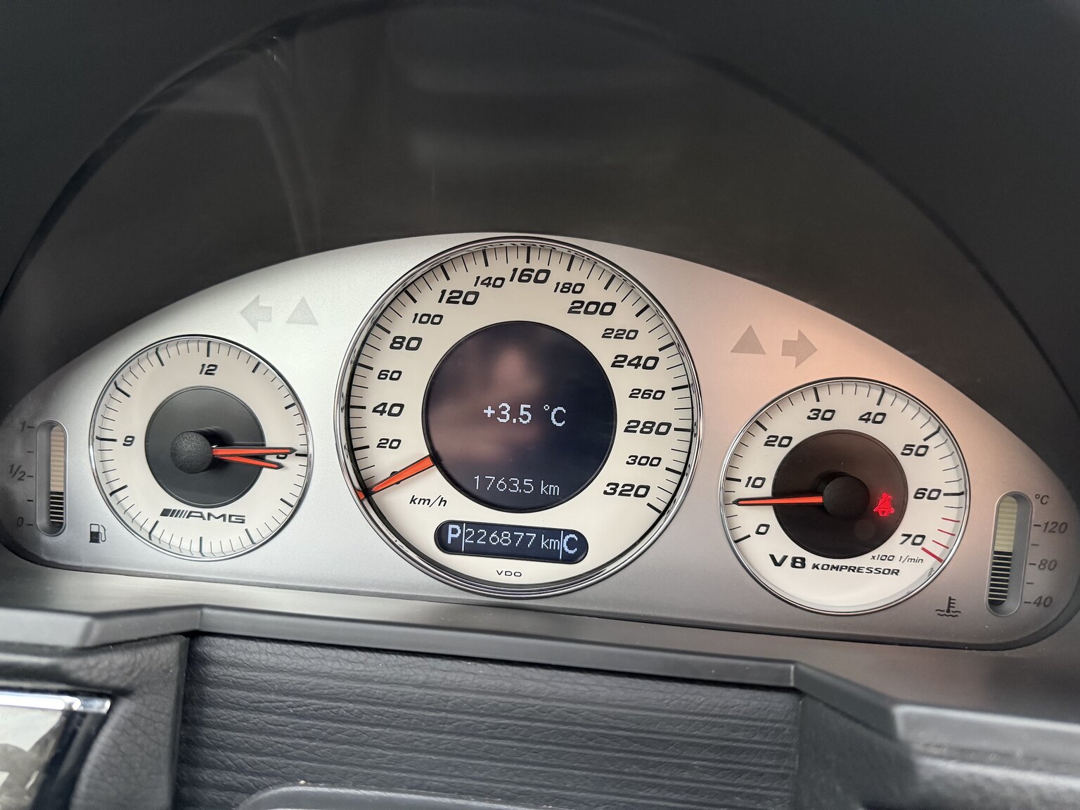 Interior image of 2005 Mercedes-Benz E 55 T AMG