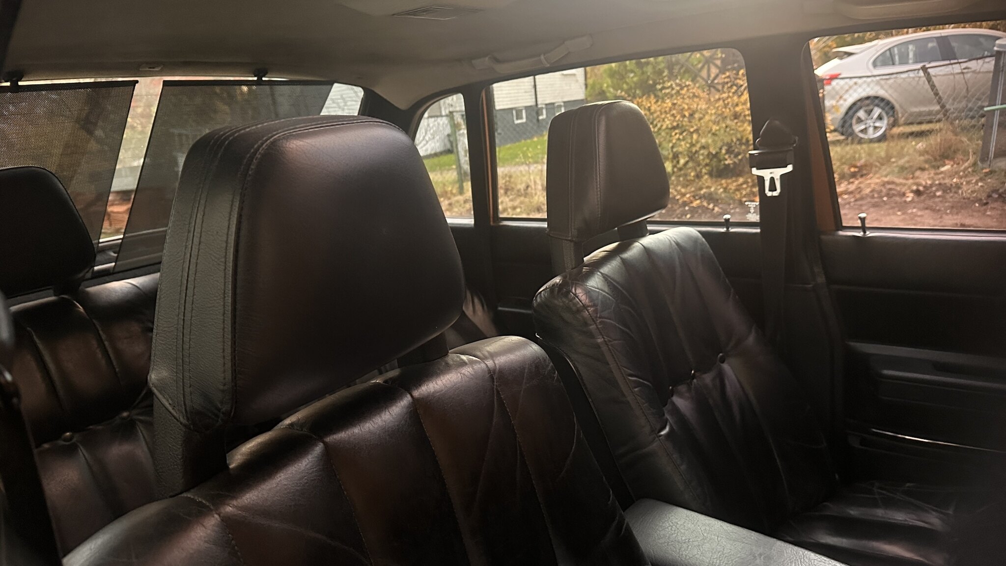 Interiörbild 1981 Volvo 244 GLE D6