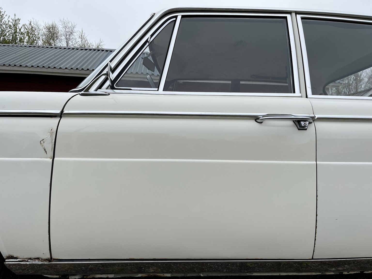 Exterior image of 1965 BMW 1800