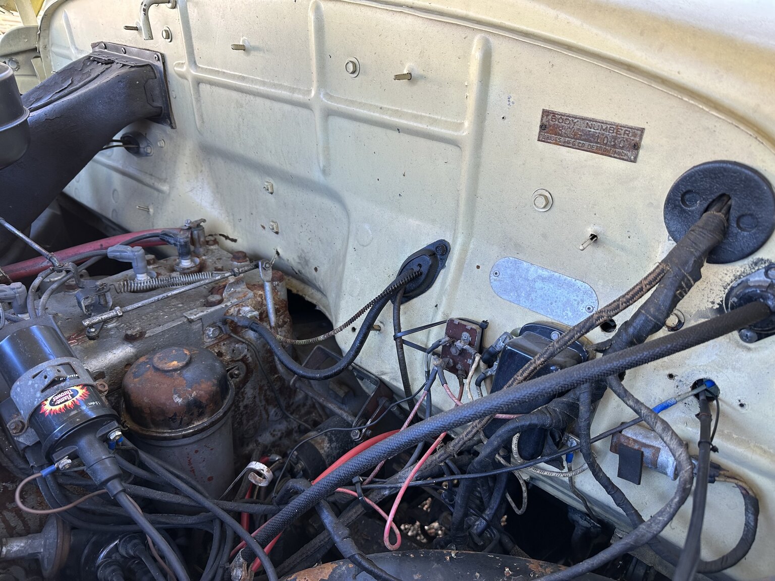 Image of 1950 Chrysler Windsor Convertible mechanics (4)