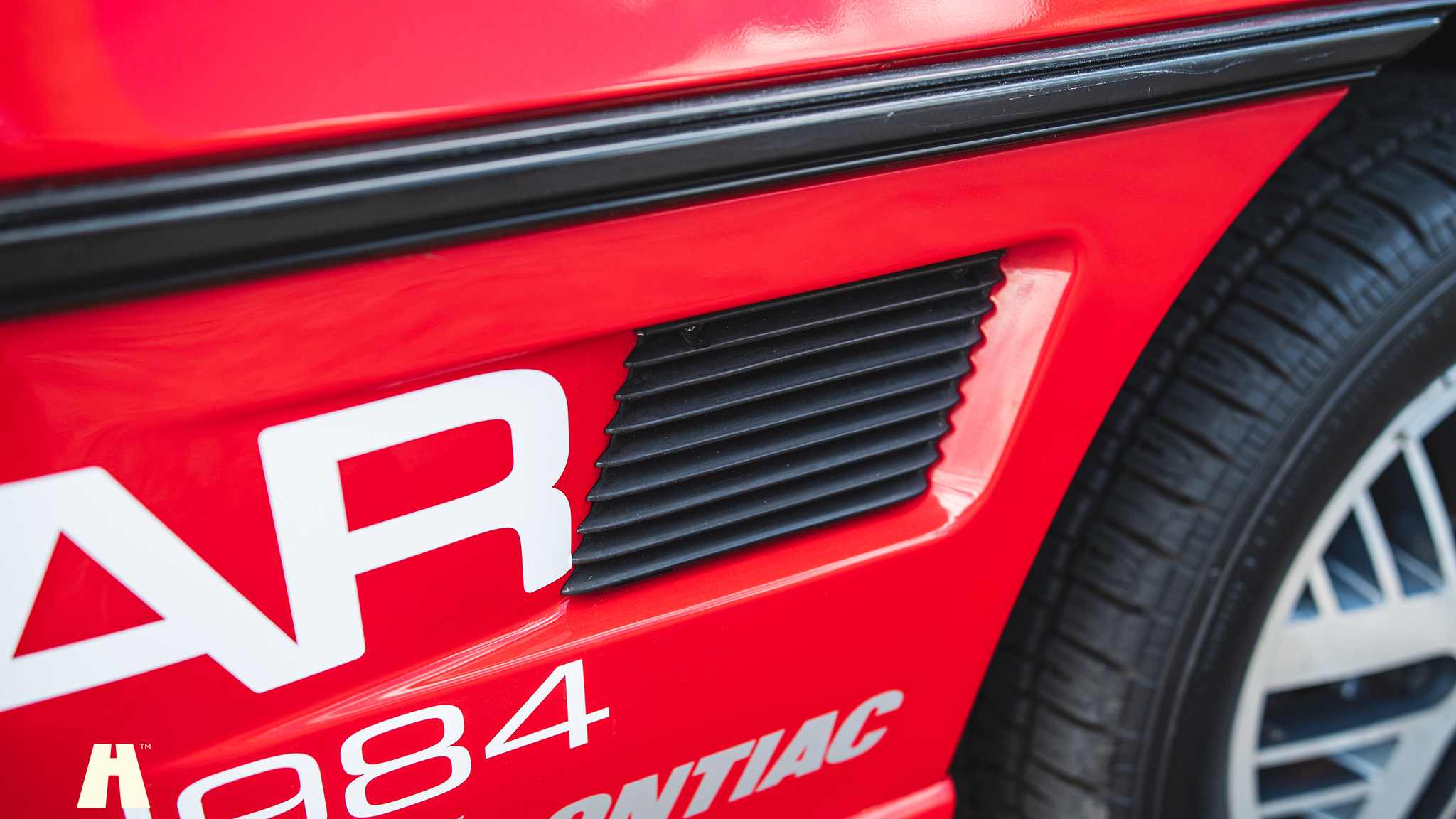 Aussenfoto 1985 Pontiac Fiero GT (56)
