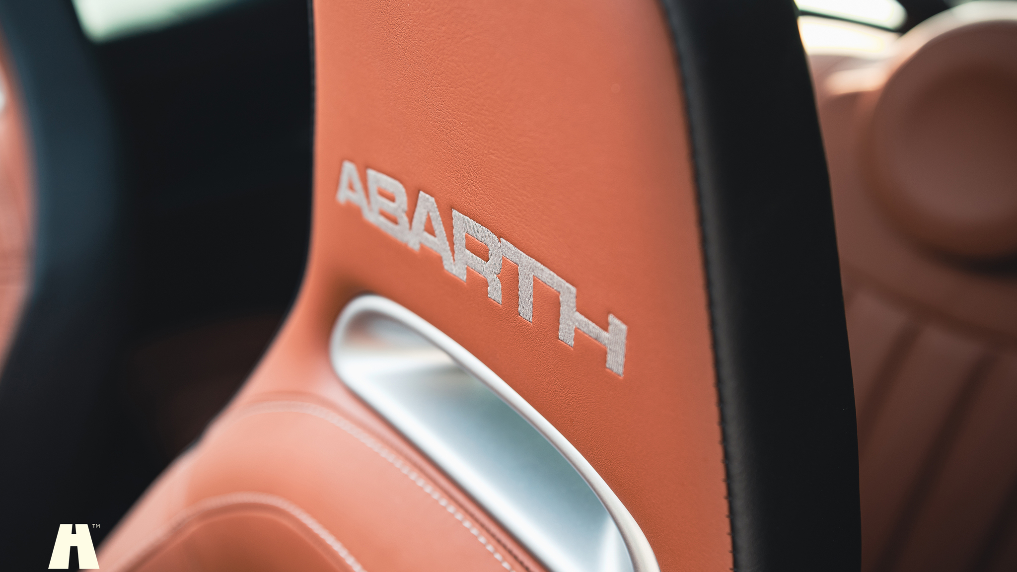 Interiörbild 2018 Abarth 595 Turismo CAB