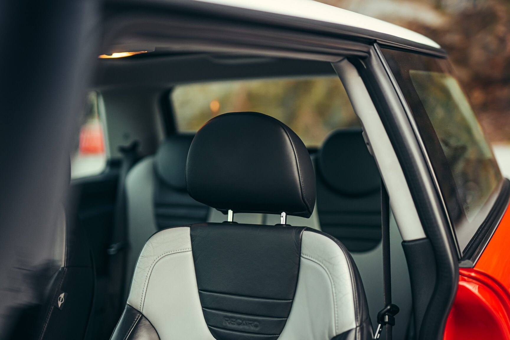 Interior image of 2006 Mini Cooper John Cooper Works