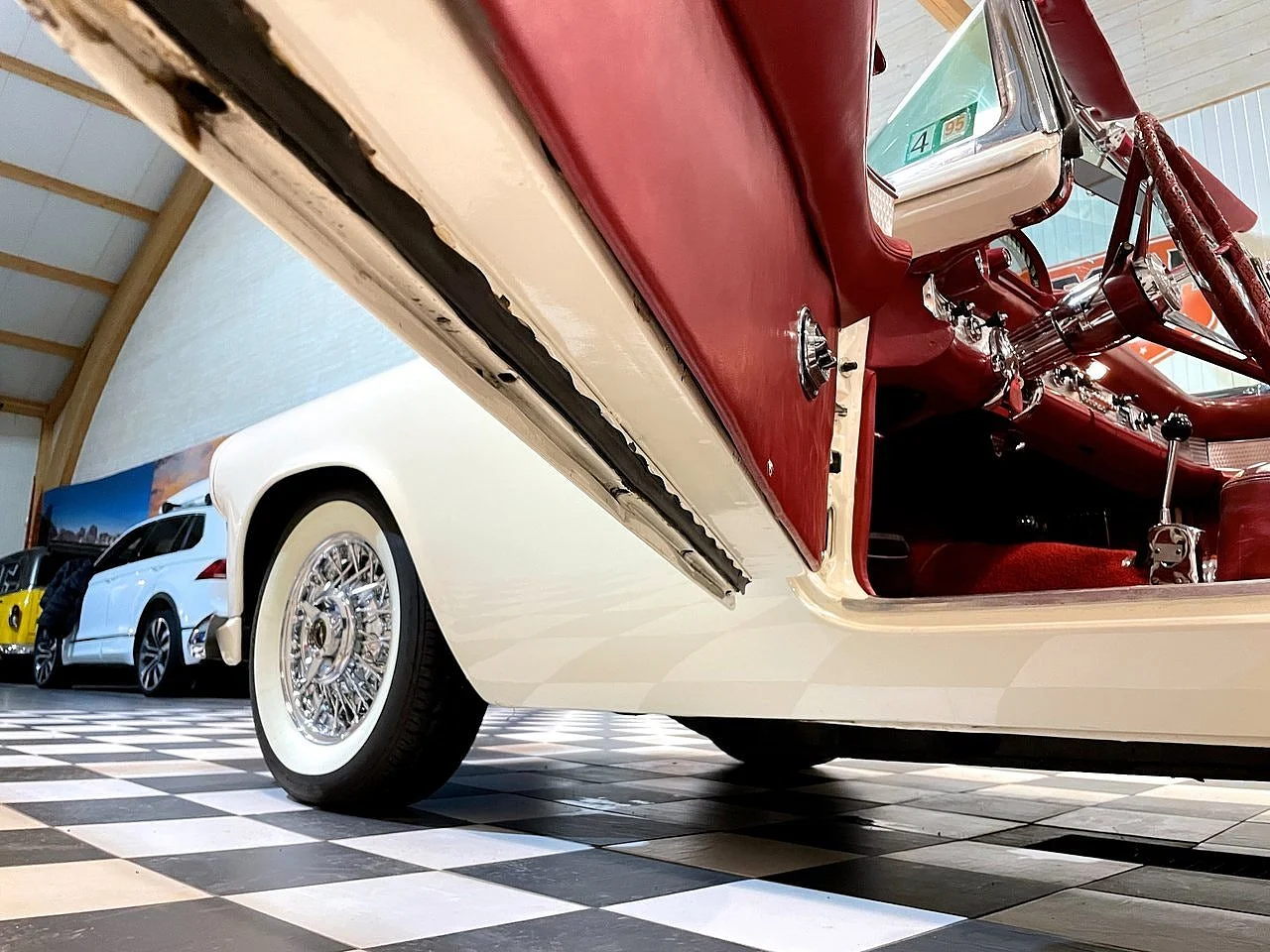 Bild von 1956 Ford Thunderbird (24)